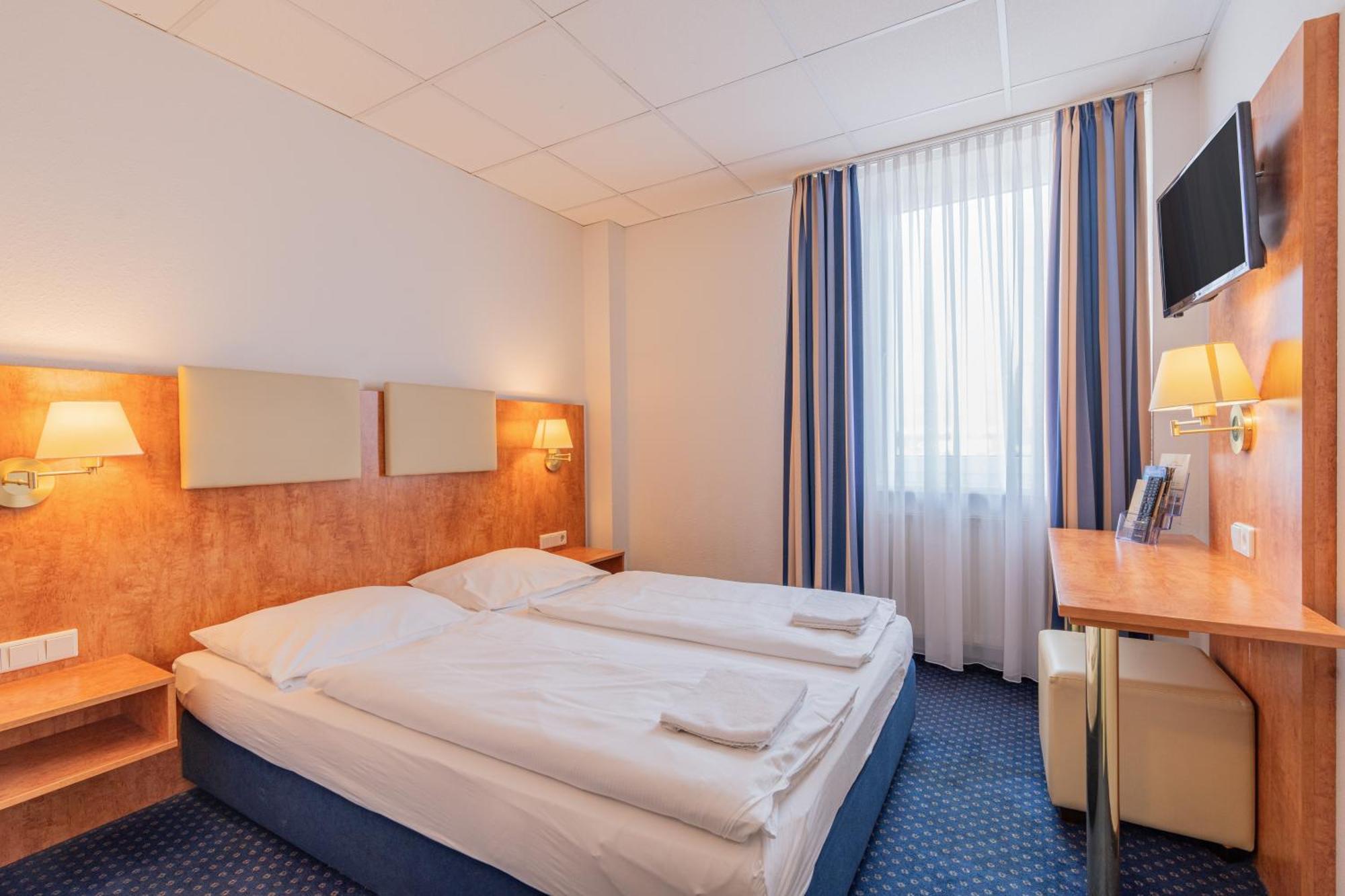 Euro-Hotel Kappel-Grafenhausen Exterior photo